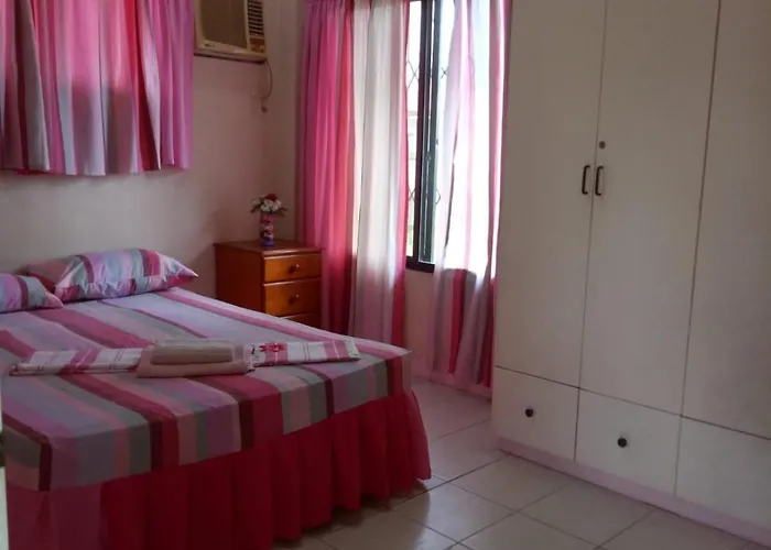 Bed & Breakfast Mactan Island Gallery Ac Double Bed Bath Toilet Pools Beaches Around The Corner 3*