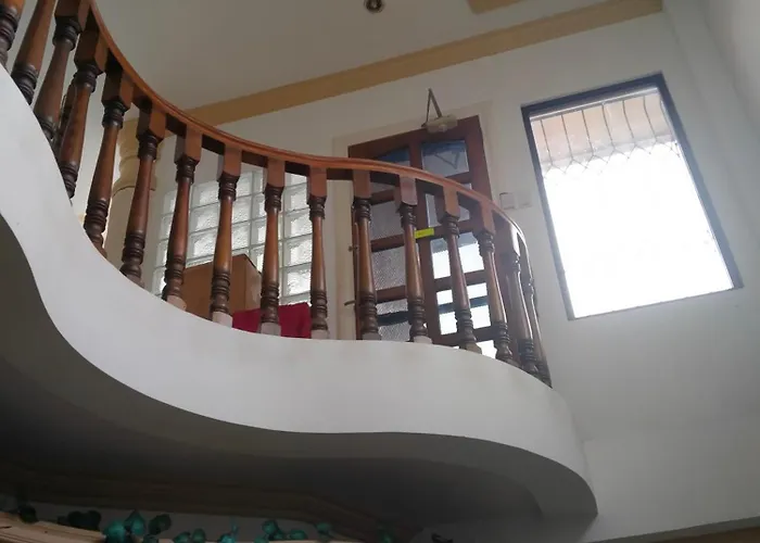 Mactan Island Gallery Ac Double Bed Bath Toilet Pools Beaches Around The Corner Bed & Breakfast Gabi Sur